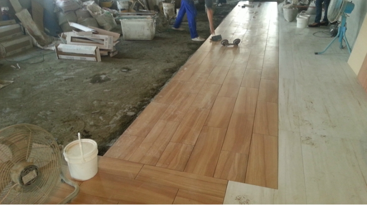 1567342470649388.png 木紋磚鋪貼方法,現(xiàn)場施工圖.png